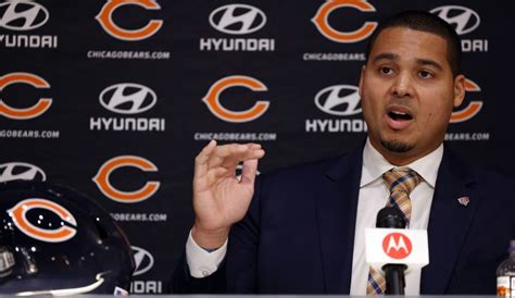 Bears trading No. 1 overall pick to Panthers, report says